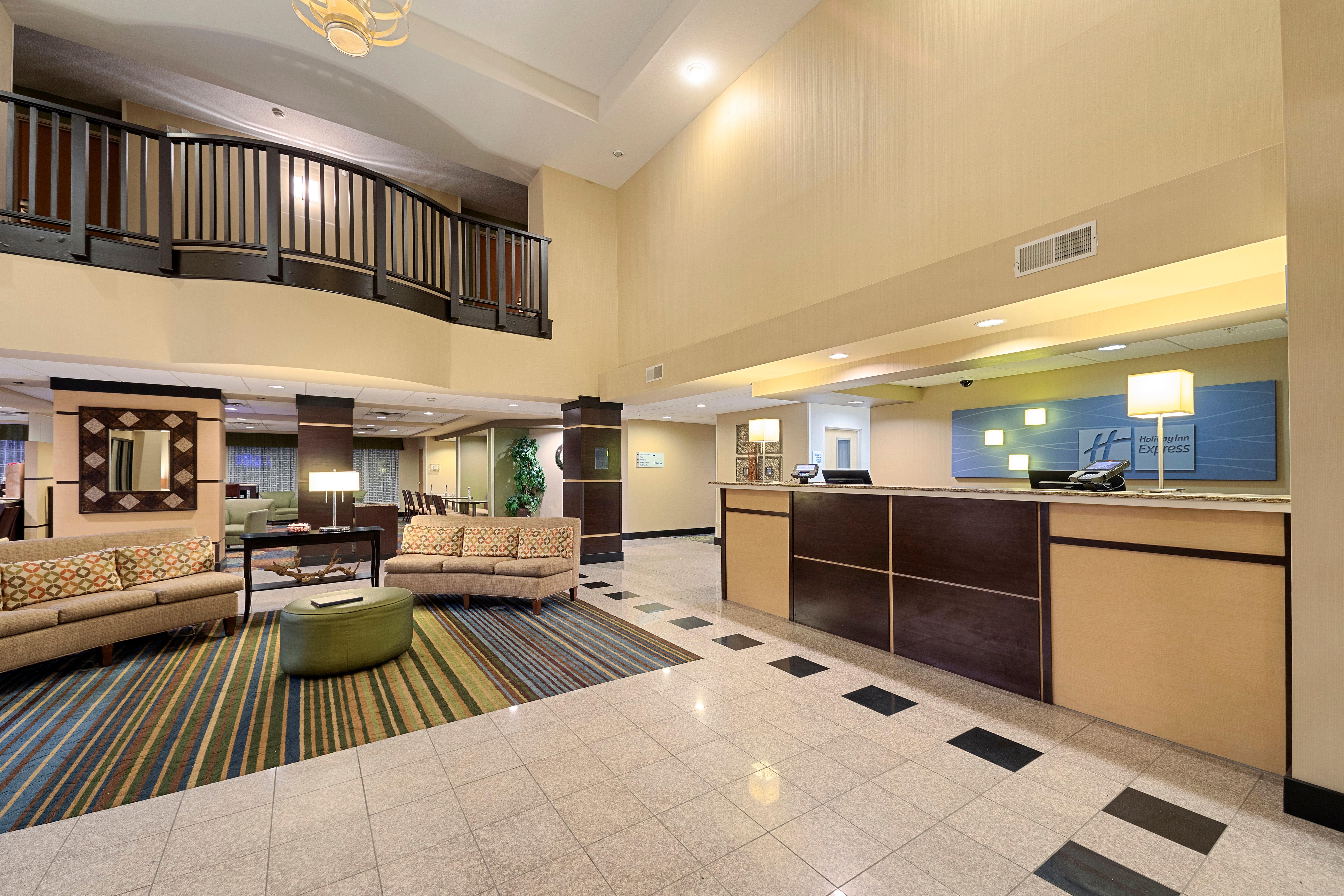 Holiday Inn Express Bloomington West By Ihg Extérieur photo
