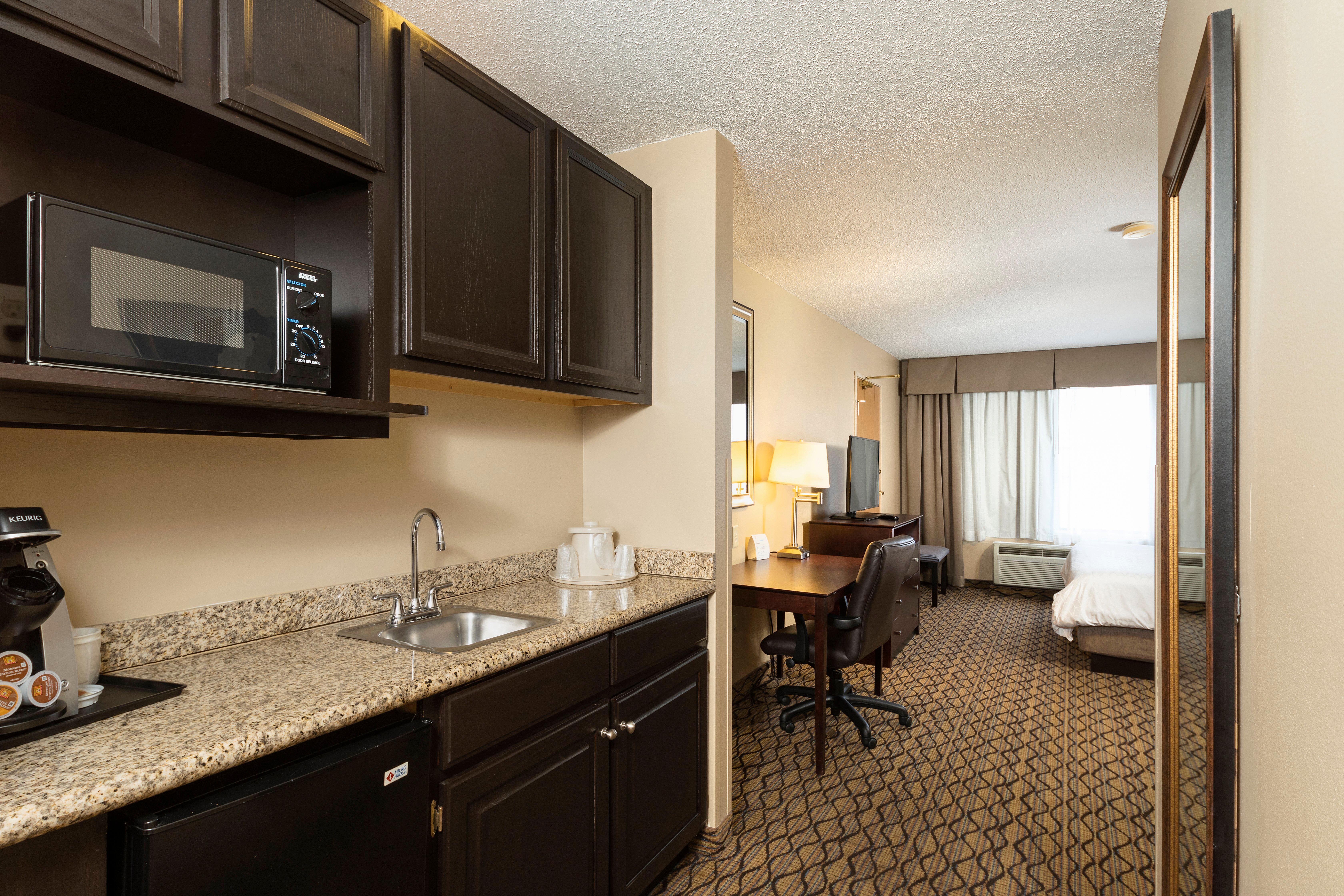 Holiday Inn Express Bloomington West By Ihg Extérieur photo